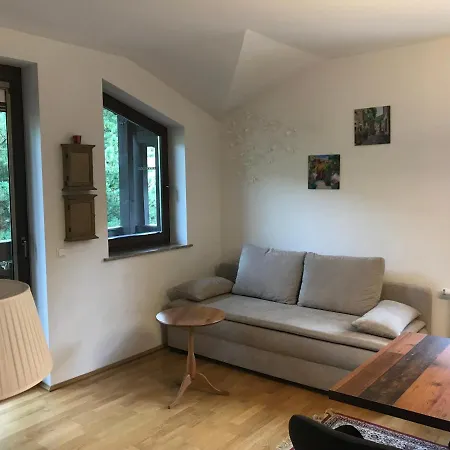Enzian 14 - Schmuckstueck Von Bad Kleinkirchheim