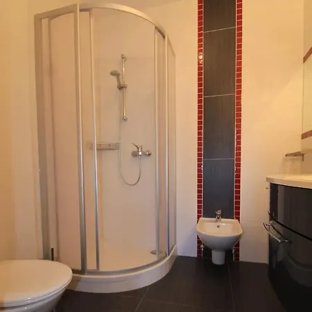 Enzian 14 - Schmuckstueck Von Bad Kleinkirchheim